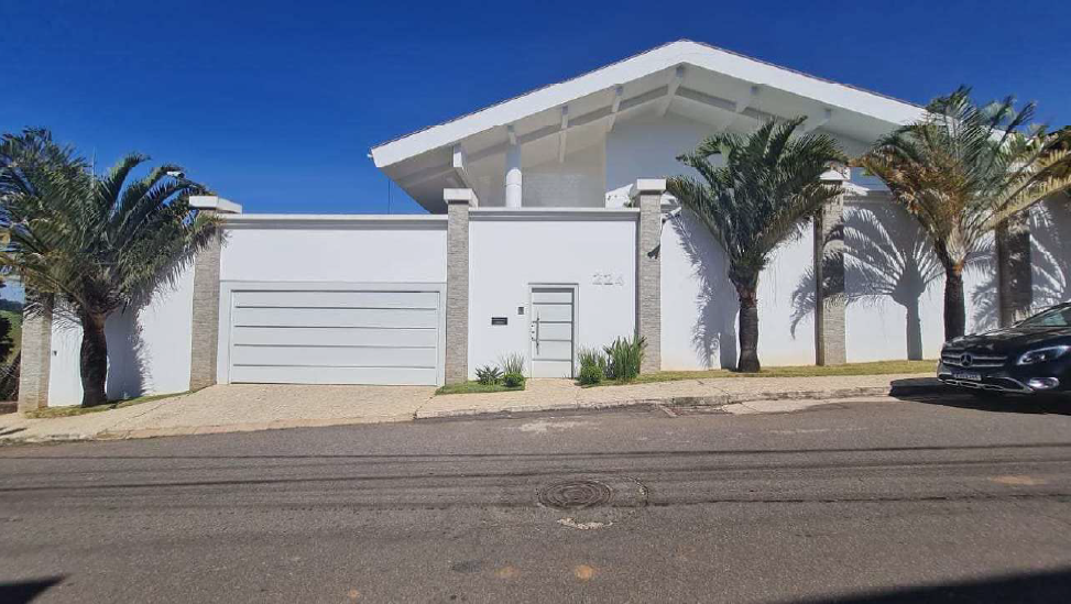 Foto de Casa alto padrão - Varginha/MG