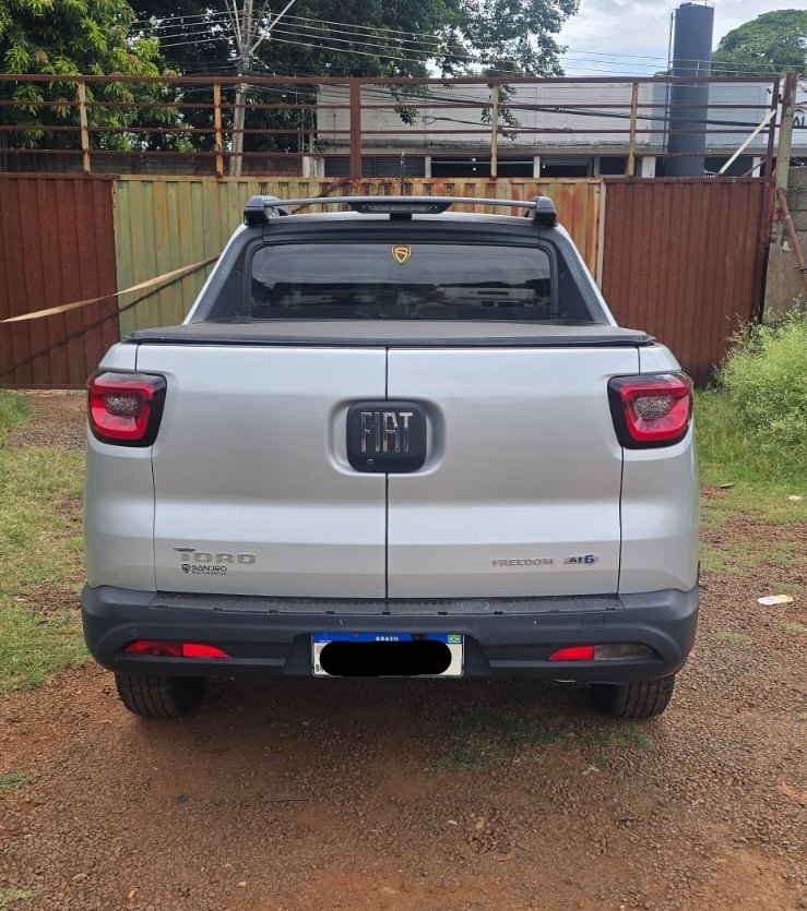 Foto de FIAT TORO FREEDOM AT 2016/2017 - R$ 75.000,00